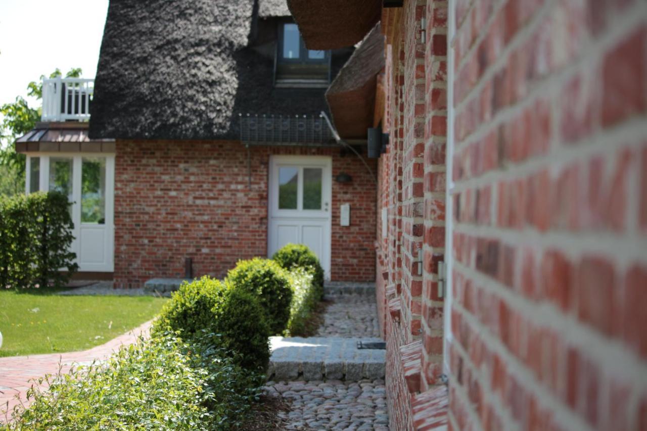 Ferienwohnung 1 Im Reetdachhaus Muehlenhof ซังคท์ พีเทอร์-ออร์ดิง ภายนอก รูปภาพ